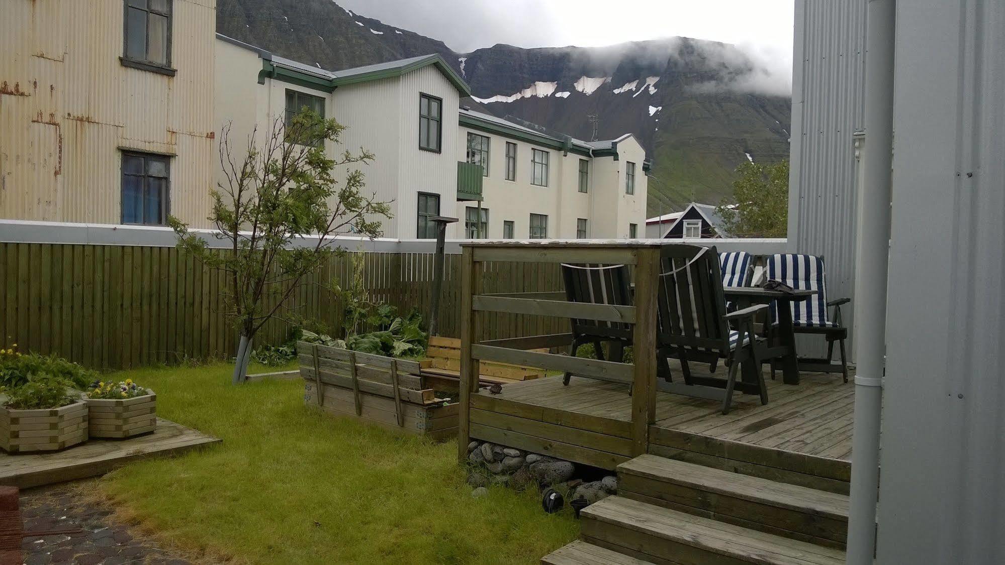Villa Private House With Private Garden Ísafjörður Esterno foto